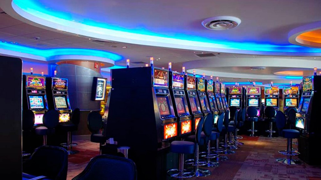 Codere, CIE, Caliente y Cirsa compiten con casinos y juegos de Televisa