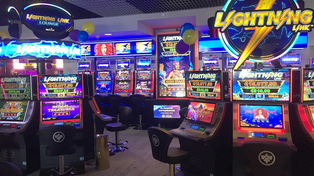 El nuevo Lightning Link™ Lounge juega un papel central en el rediseño de JOA Royal Casino Cannes-Mandelieu