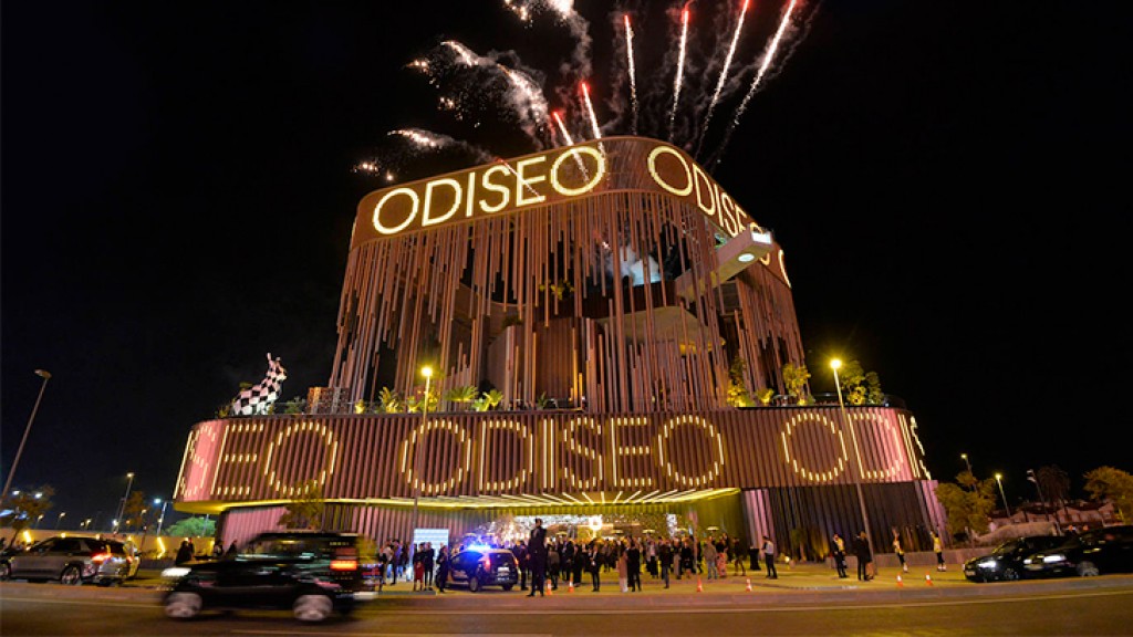 Odiseo, el centro de ocio de Murcia con la piscina volada más grande de Europa