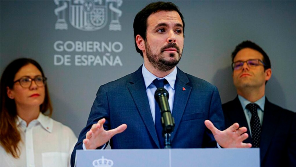 Spain bans gambling ads on football shirts