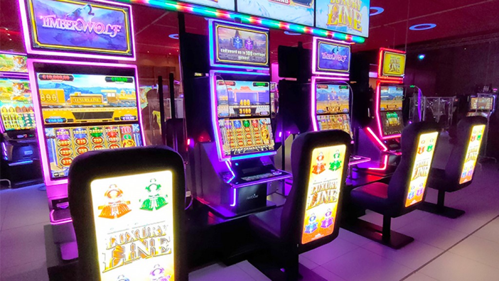 Casino 2000 Luxembourg first stop on grand European tour of Aristocrat´s Cash Express Luxury Line™