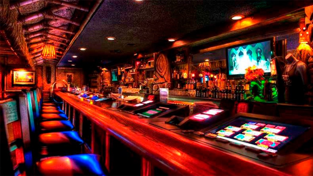 Nevada: Reno bars to re-open, Las Vegas bars to remain closed