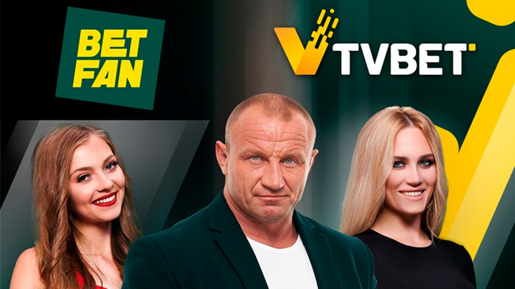 The five-time World´s Strongest Man had a card draw with girls in the TVBET studio