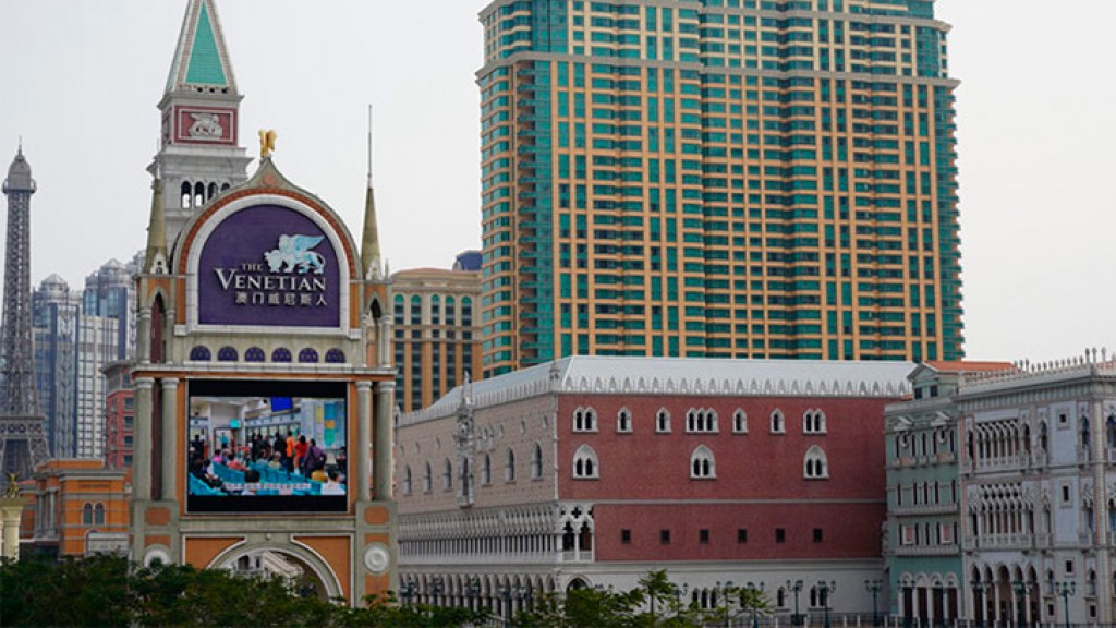 Sands China extends agreements with Las Vegas Sands on shared retail, VIP marketing services