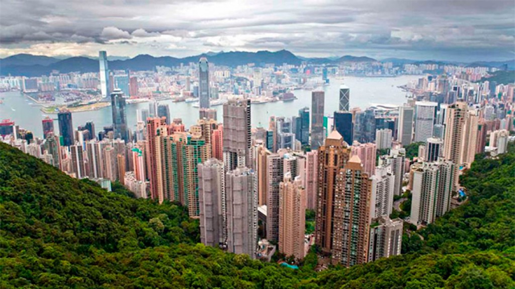 Macau shortens quarantine period for arrivals from Hong Kong to 14 days