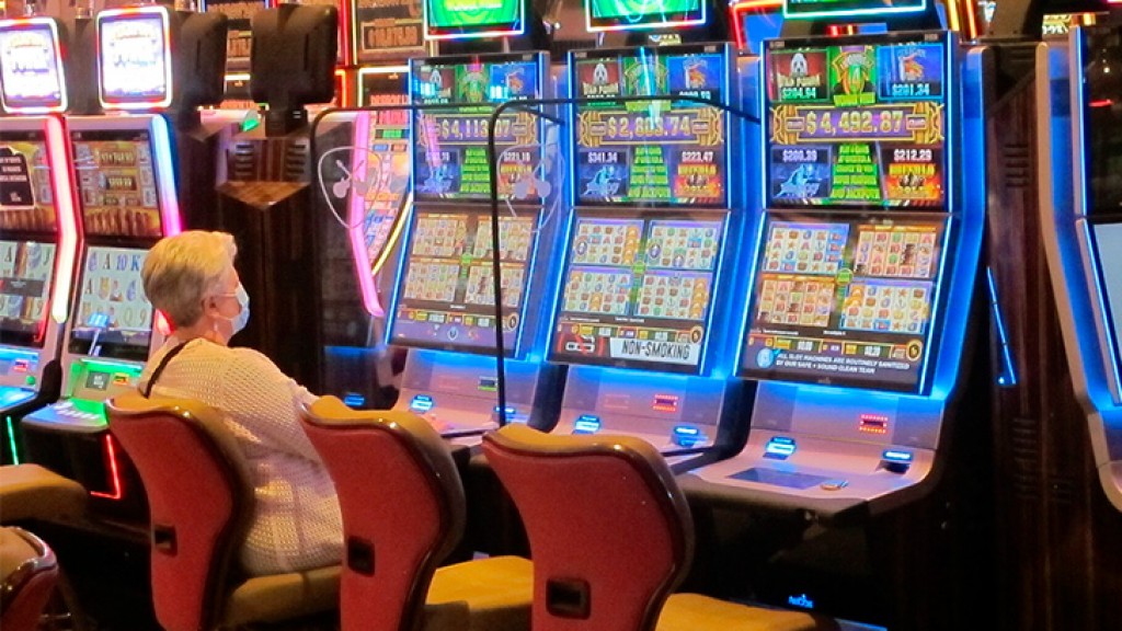 Massachusetts gaming regulators navigating conflicting mask guidance