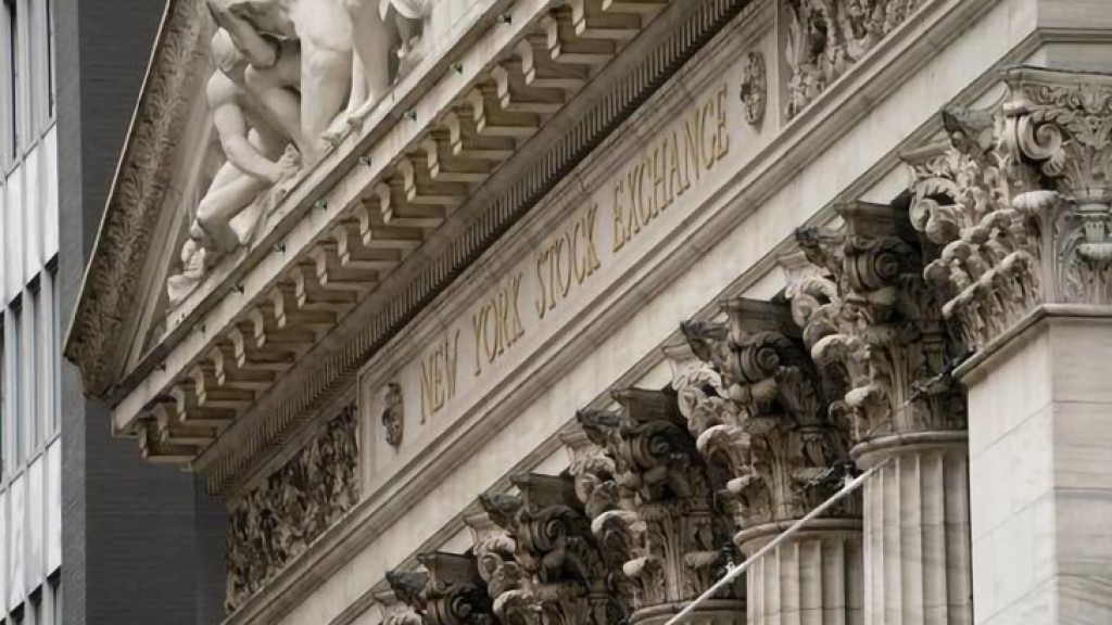 Wall Street expecting strong revenues in Las Vegas into 2022