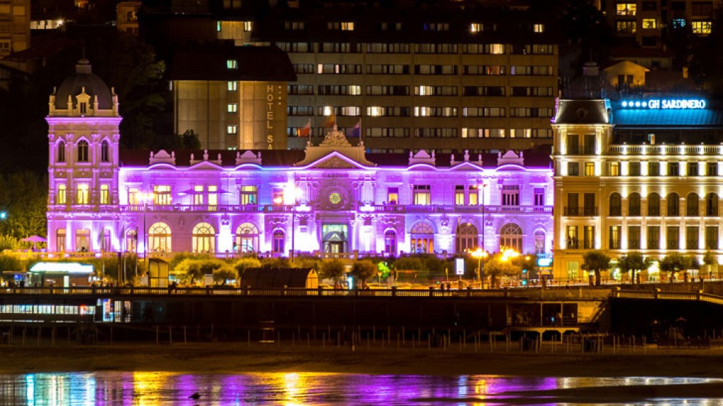 Concedida la licencia de obra para remozar los bajos del Casino del Sardinero
