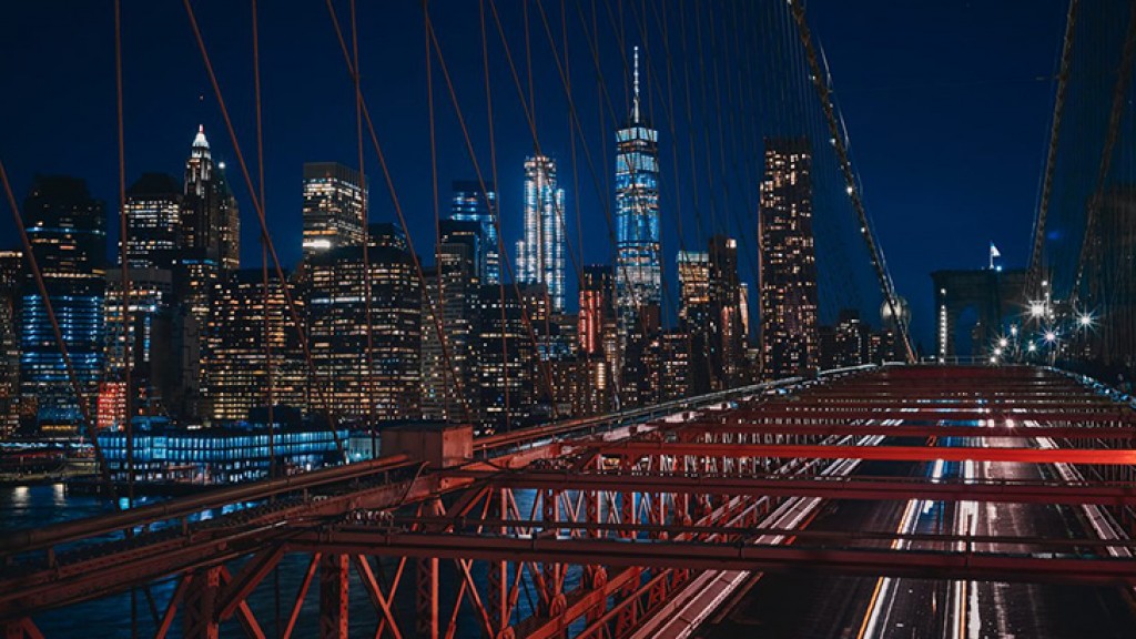 New York Governor Enacts Law Mandating Problem Gambling Warnings in Sports Betting Ads