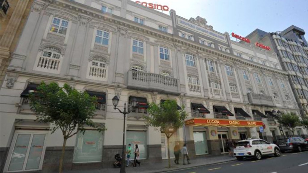 El Casino de Bilbao planea su traslado a la plaza Campuzano