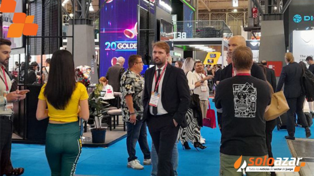 SBC Summit Barcelona: SoloAzar present in intense conferences and exhibitions day