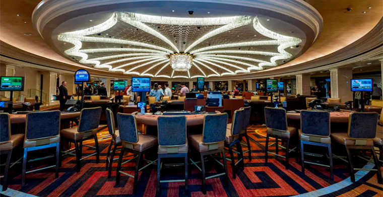 Caesars reveals new gaming restrictions: 21 and over
