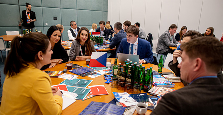 RSVP Discusiones de mesa redonda con enfoque en Chequia, Polonia, Rumania, Finlandia y EE. UU. en Praga Gaming & TECH Summit 2023