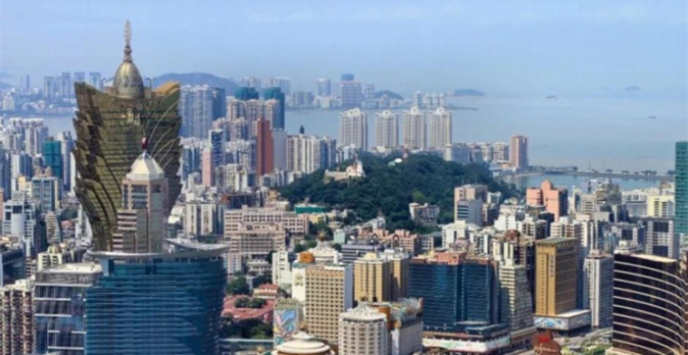 El costo de la riqueza por el auge de casinos en Macao, 25 años después de la devolución a China