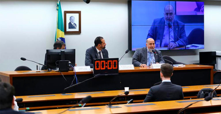 18% de impuesto y licencias de hasta 3 años: el proyecto que se debate en Brasil para regular las casas de apuestas deportivas