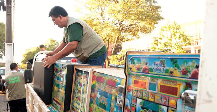 Conajzar insta a los municipios a adecuarse a la ley sobre tragamonedas