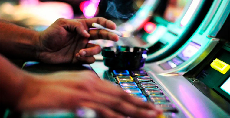 Smoking prohibited in NJ casinos: legislation approved for employees