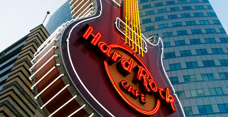 Barcelona: ERC evita pronunciarse sobre la ley de los Comuns para impedir los beneficios fiscales del Hard Rock