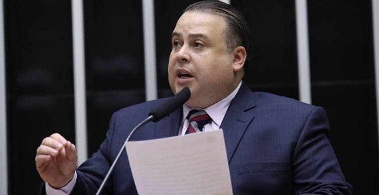 Project to raise money from online sports betting for deaf sports