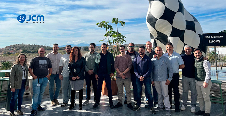 La División de Casino de Grupo Orenes en España recibe capacitación técnica avanzada de JCM Global sobre el aceptador de Billetes IVizion y la impresora Gen5