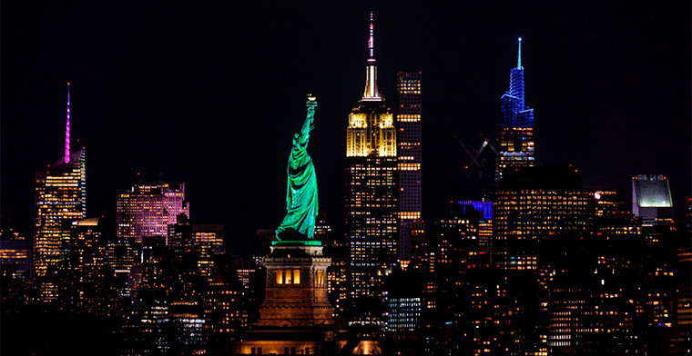 Las apuestas deportivas en Nueva York cierran 2024 con el cuarto mes consecutivo de 2.000 millones de dólares en apuestas