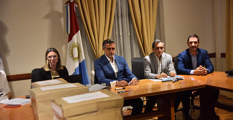 Casinos y tragamonedas: Cuatro empresas en disputa por el manejo del juego en Córdoba