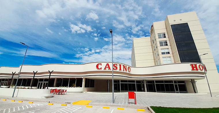 Casinos: buscan prohibir el ingreso de los deudores de cuotas alimentarias en Río Negro