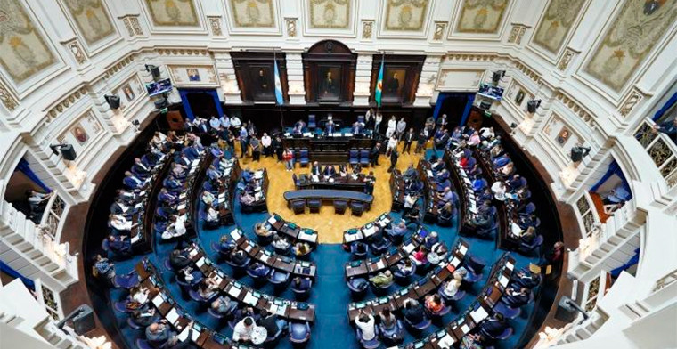 Buenos Aires: Prohiben el ingreso a casinos y bingos a deudores alimentarios