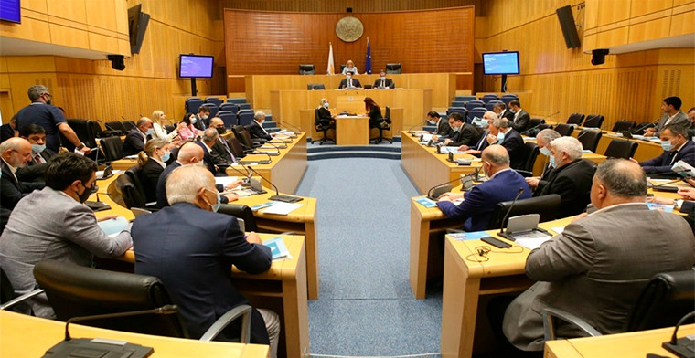 Cyprus: Tension at parliament over casino debate