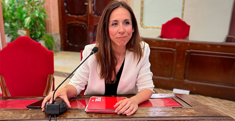 PSOE de Murcia impulsa regulación que prohíbe anuncios de juegos en espacios públicos