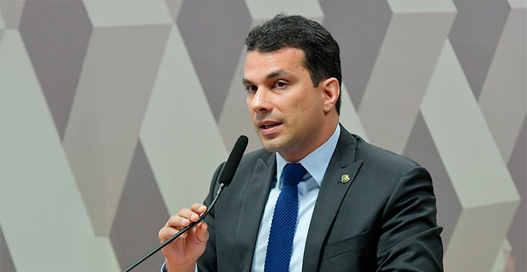 Bancada evangélica tentarão barrar projeto que legaliza cassinos e jogo do bicho