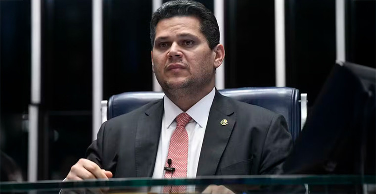 O Senador Alcolumbre diz que reunião prevista para esta semana está "pré-marcada" para instalar CPMI do INSS