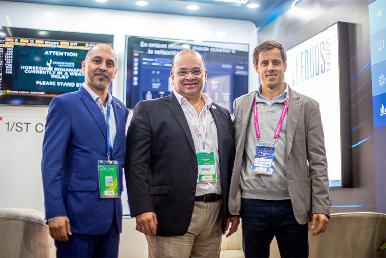 America Simulcast impulsiona a inovação nas apostas em cavalos e conquista o público na Peru Gaming Show 2025