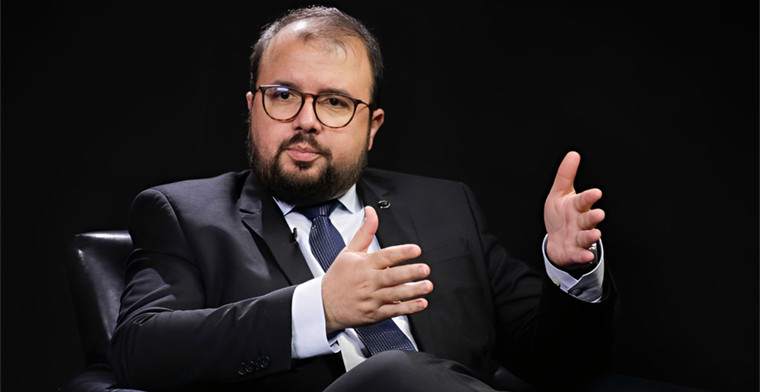Governo pode restringir propaganda de bets, diz secretário da Fazenda
