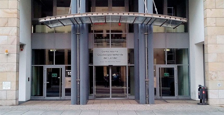 GGL warns against participation in illegal group betting