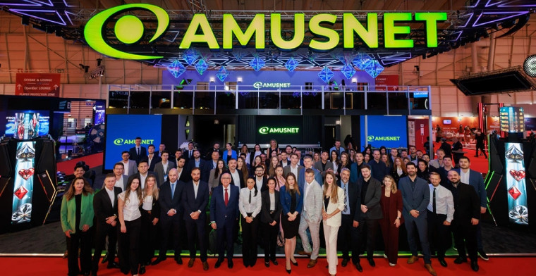 Amusnet muestra innovación y compromiso social en SBC Summit 2025