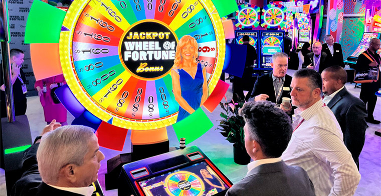 IGT celebra su regreso a Las Vegas con el evento "Home Means Nevada" en G2E: presenta los jackpots de la slot Wheel of Fortune