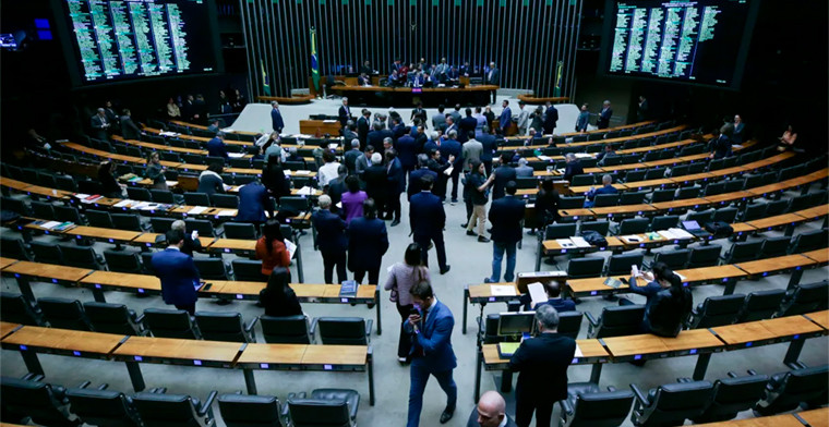 Relator retira aumento da taxação sobre bets da MP alternativa ao IOF