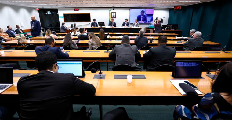 Governo e entidades defendem reforço na fiscalização e proteção ao consumidor em apostas esportivas