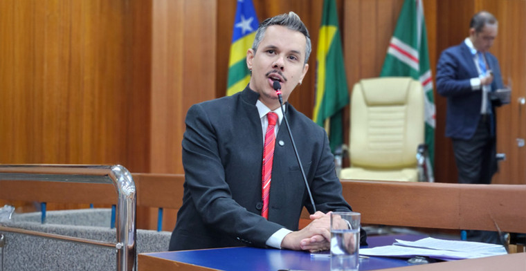 Goiânia discute projeto que proíbe publicidade de apostas em espaços e eventos públicos